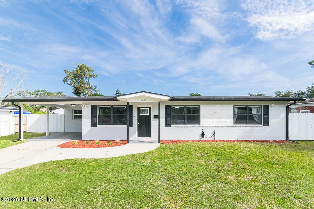 6221 Ashwood Lane - Photo 1