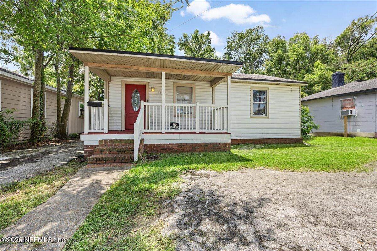 2644 Commonwealth Avenue - Photo 1