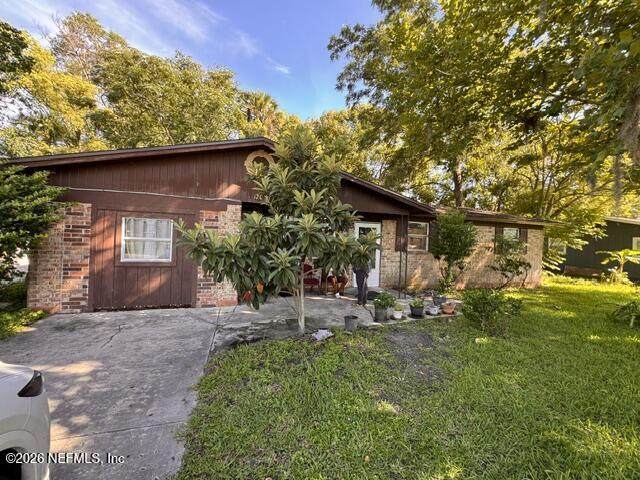 1208 North Street - Photo 1