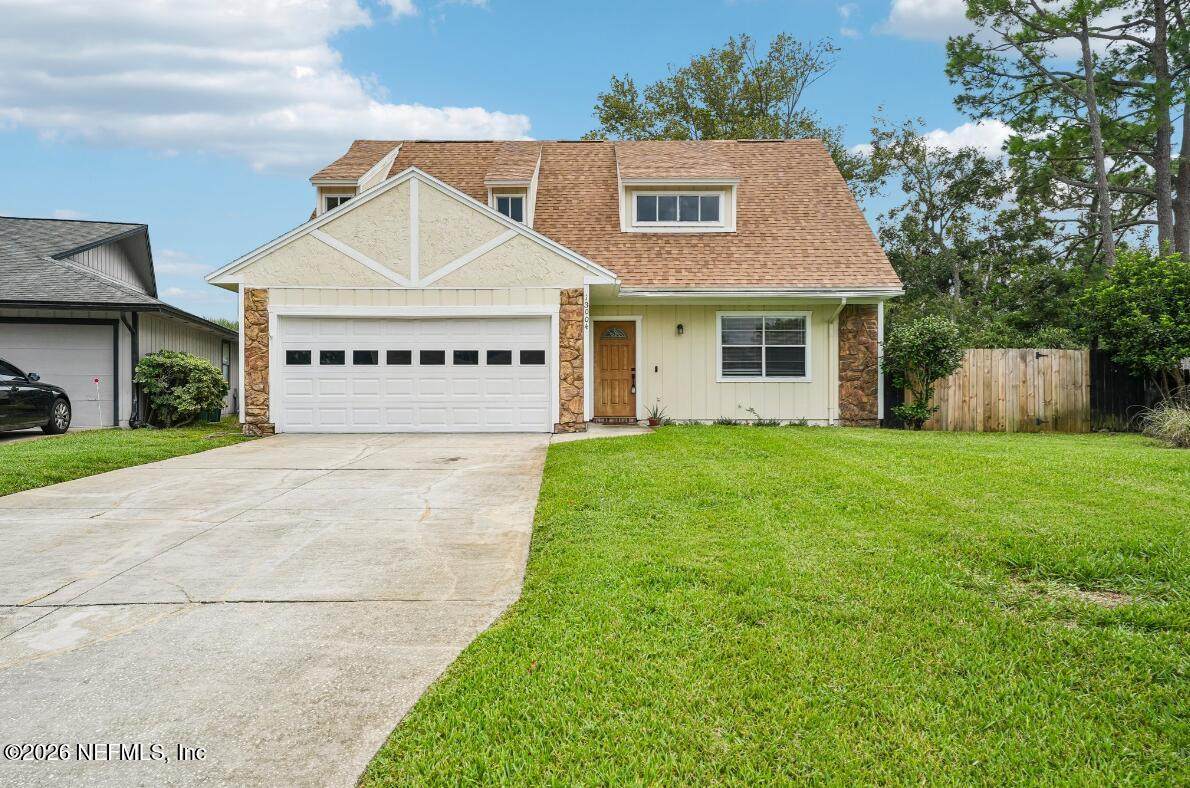 13004 Twin Pines Circle - Photo 1