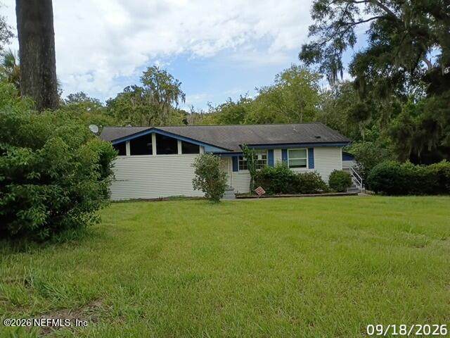 1401 Aletha Drive - Photo 1