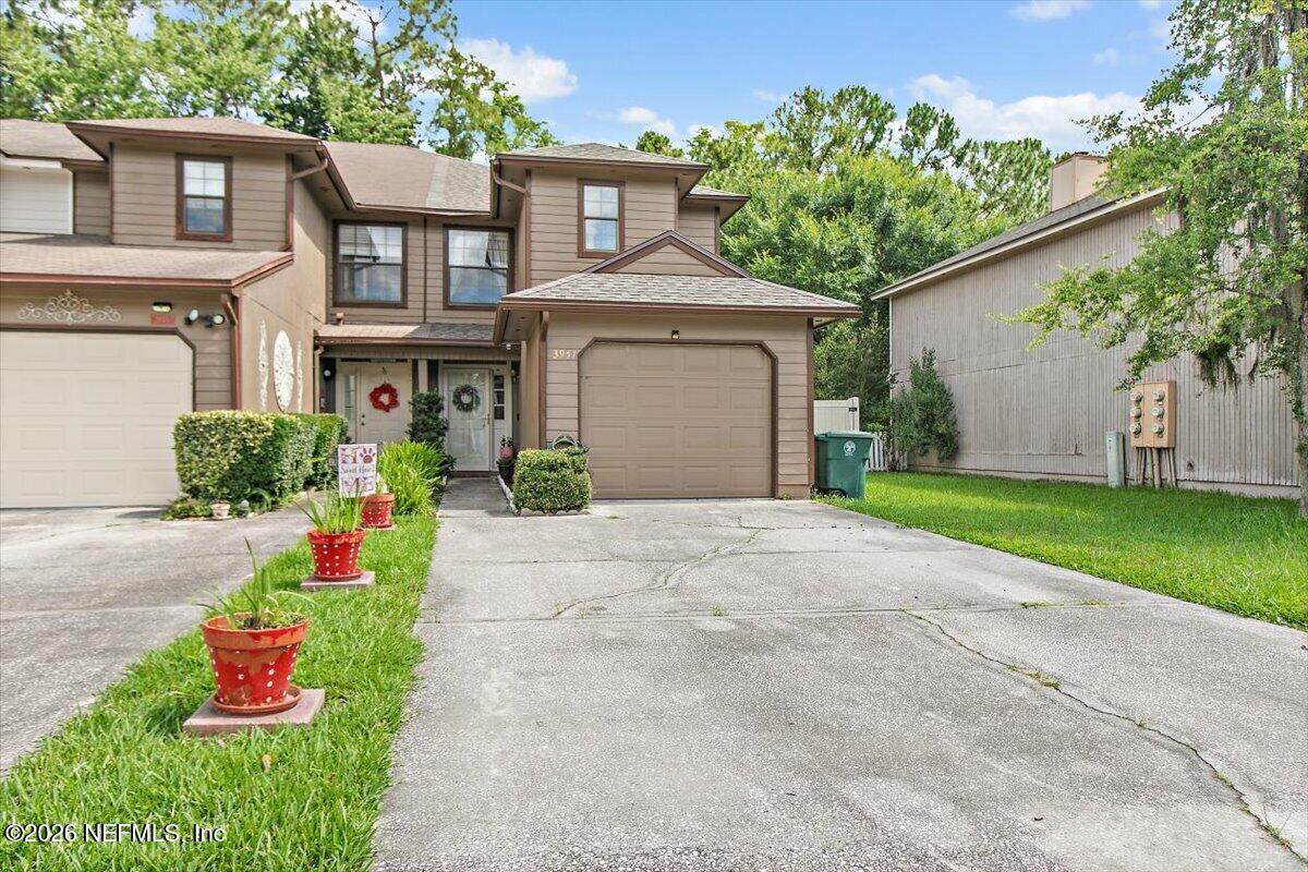 3957 Laurelwood Drive - Photo 1