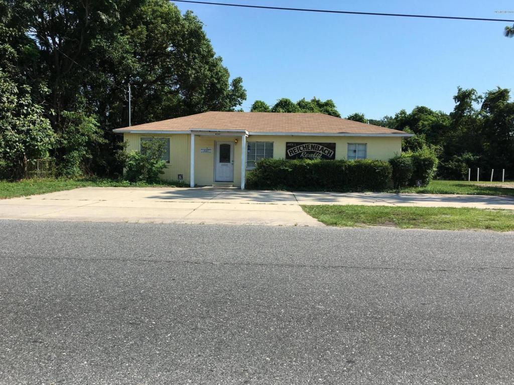 8047 Lakeland St - Photo 1