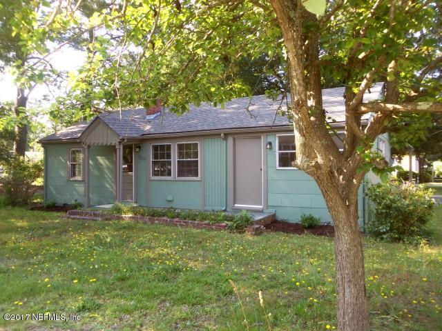 413 John J Sharpe St - Photo 1