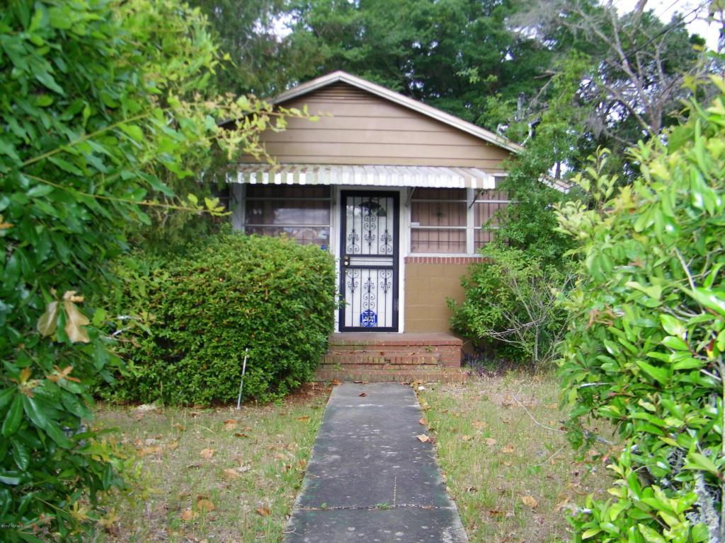 3737 Ribault Scenic Dr - Photo 1