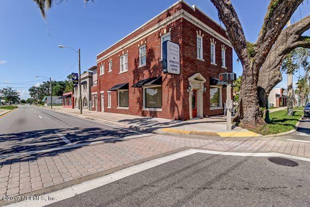 338 Central Ave - Photo 1