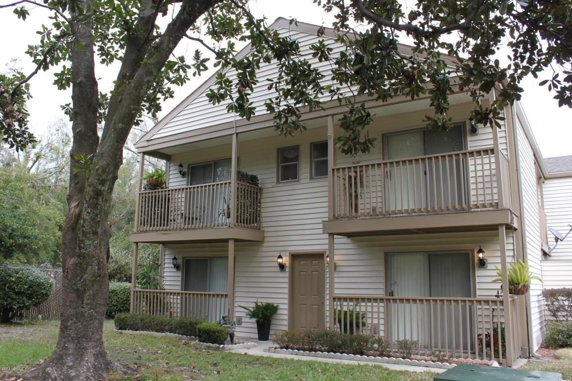 2300 12 OAKS Dr - Photo 1