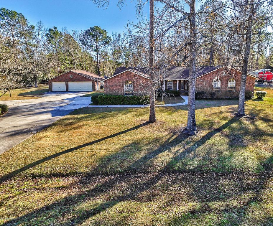 45184 Stratton Rd - Photo 1
