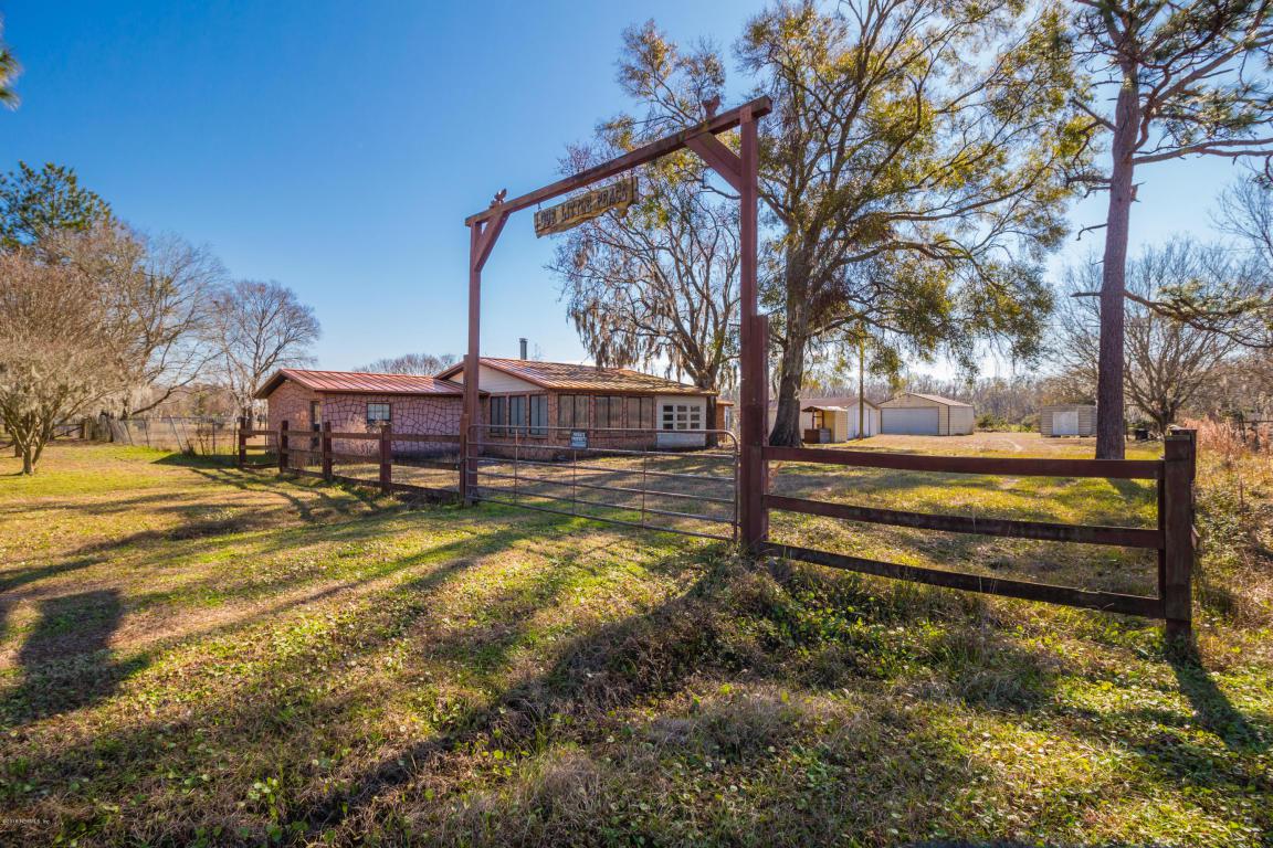 823 Panther Rd - Photo 1