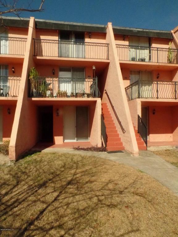 3401 Townsend Blvd - Photo 1
