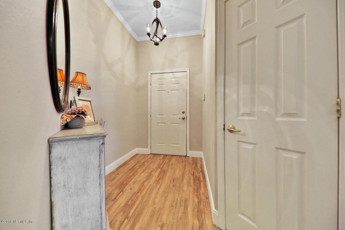 785 Oakleaf Plantation Pkwy - Photo 1