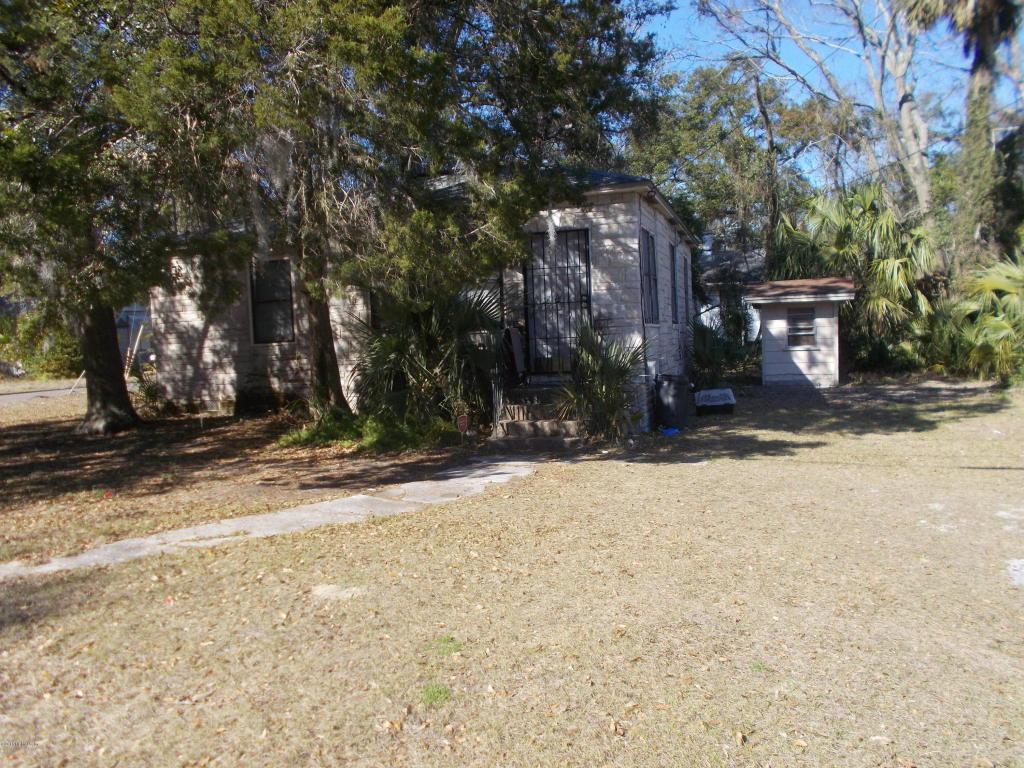 741 60TH St - Photo 1