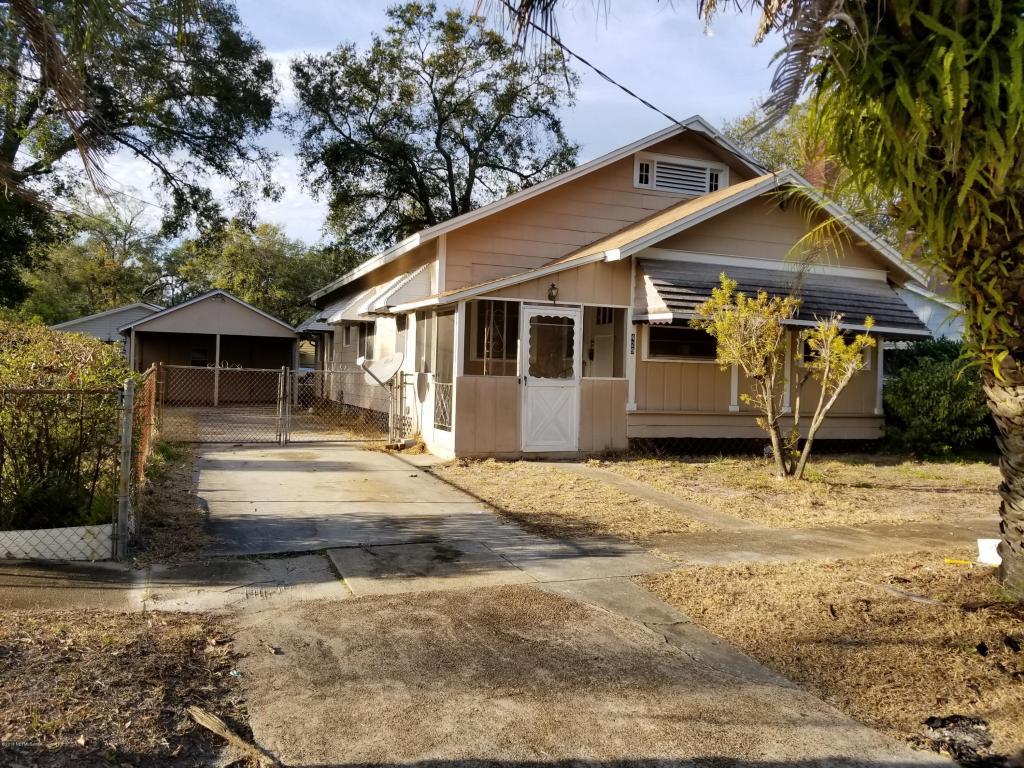 429 Sunset Dr - Photo 1