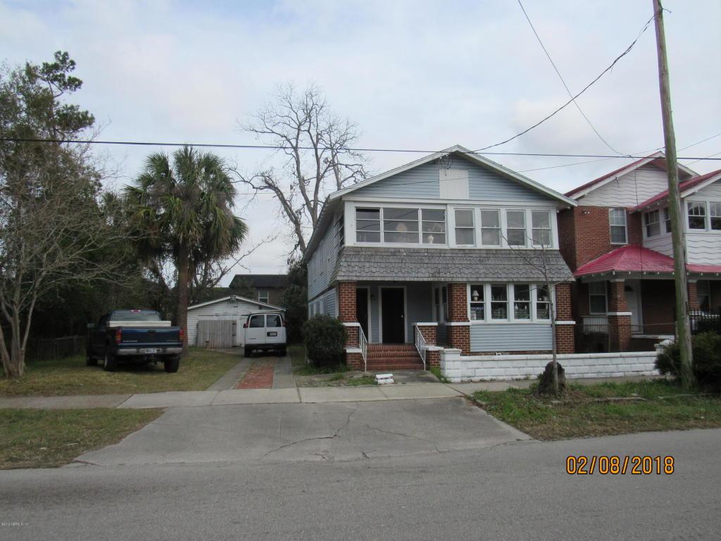 2121 Davis St - Photo 1