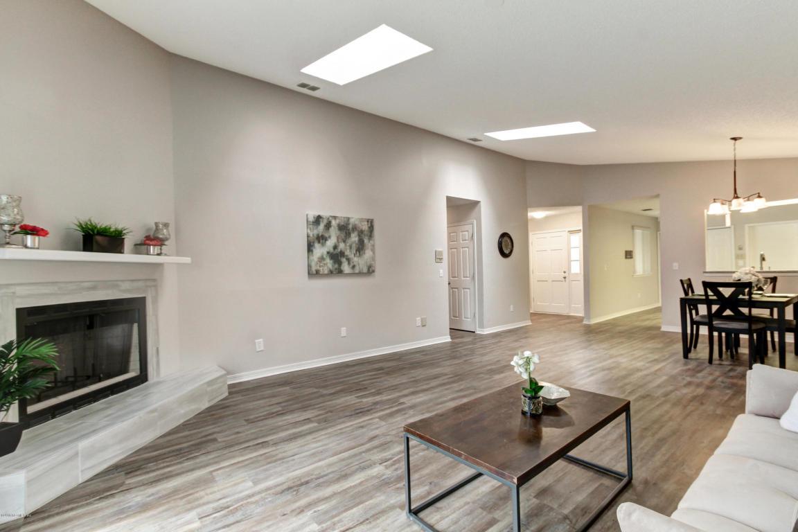 8253 Lake Woodbourne Dr - Photo 1