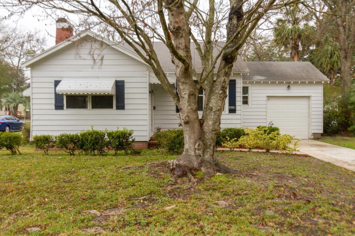 2152 Bayview Rd - Photo 1