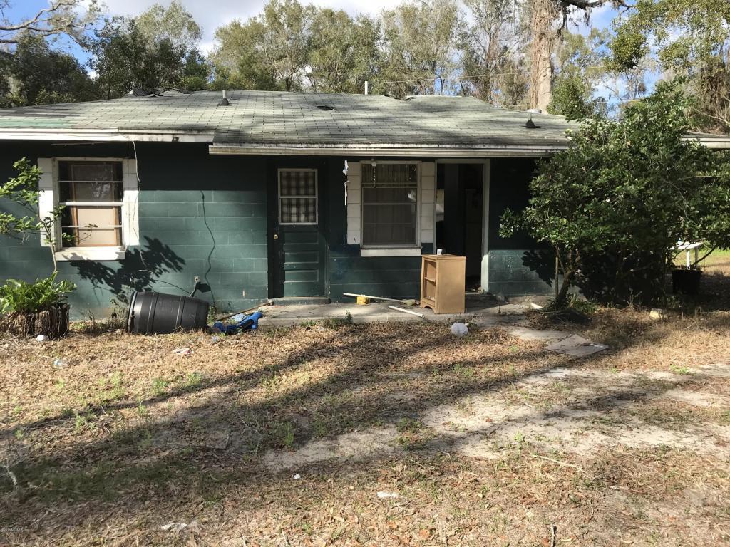 39 Railroad Ave - Photo 1