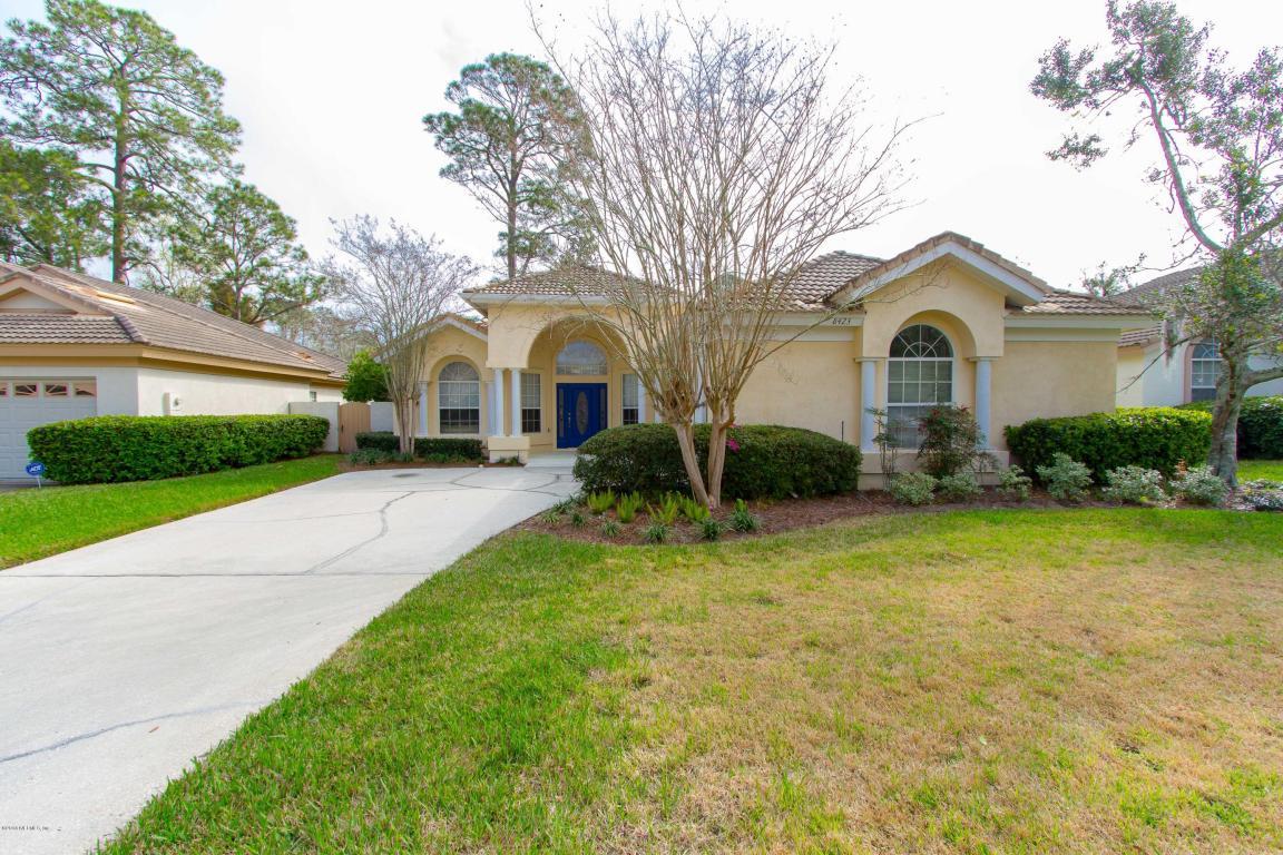 8423 Mizner Cir - Photo 1