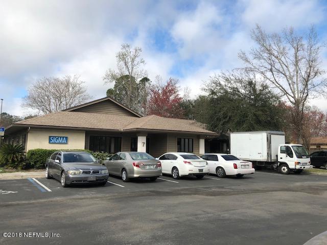 1543 Kingsley Ave - Photo 1