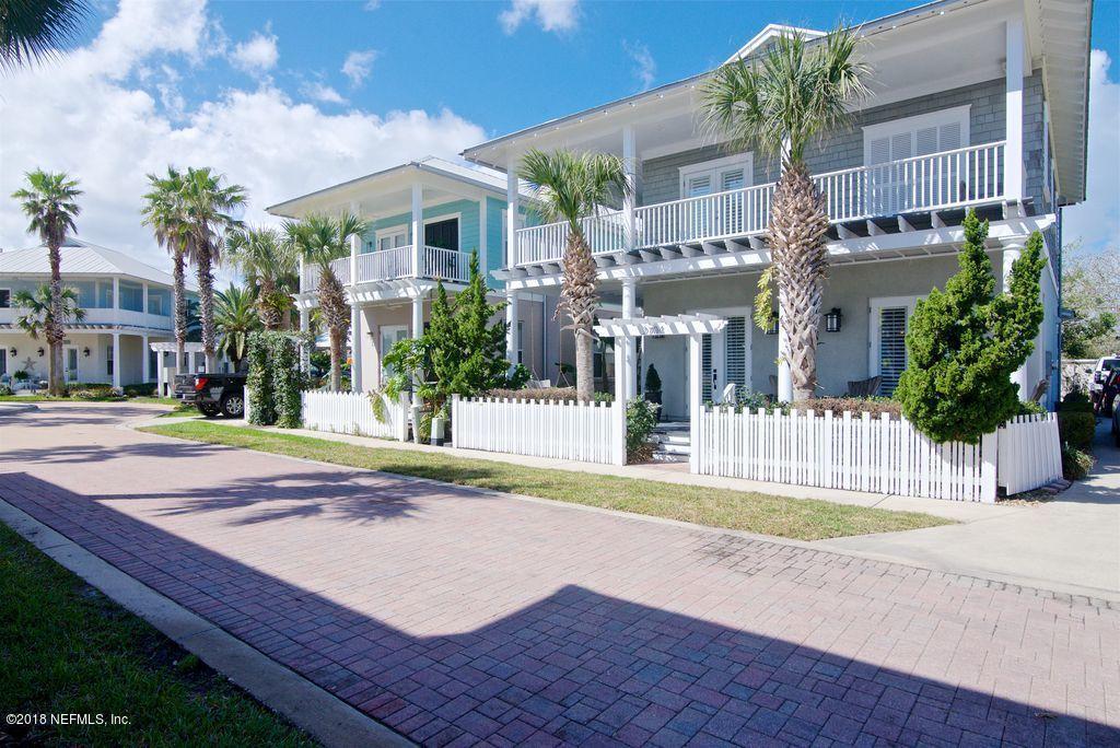 2704 Abaco Ln - Photo 1