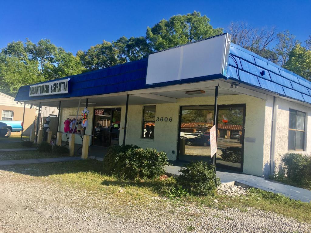 3606 Emerson St - Photo 1