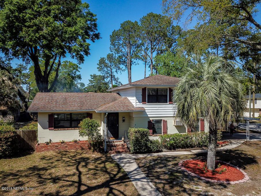 5575 Paulbett Dr - Photo 1