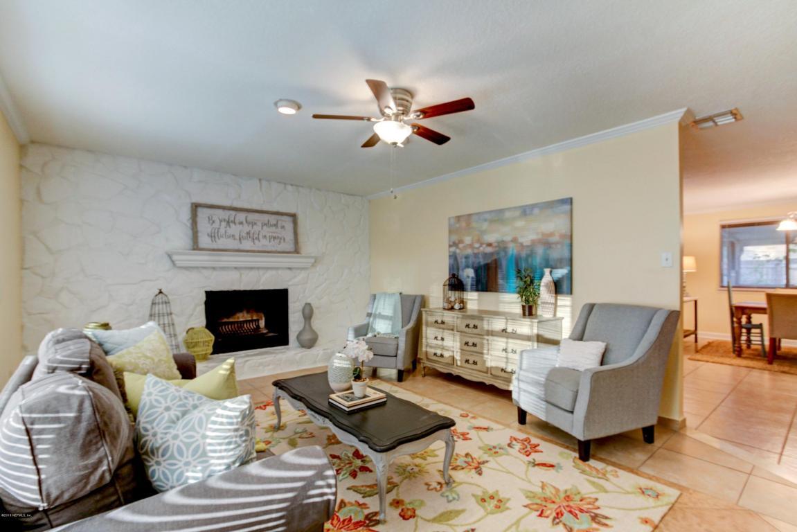 10531 Chippendale Cir - Photo 1