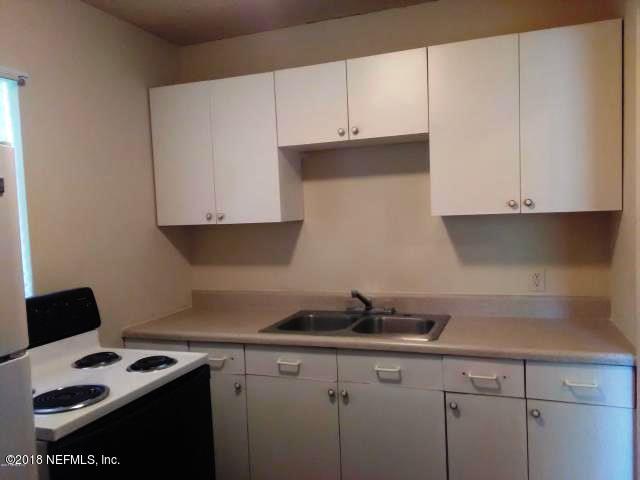 8962 Monroe Ave - Photo 1