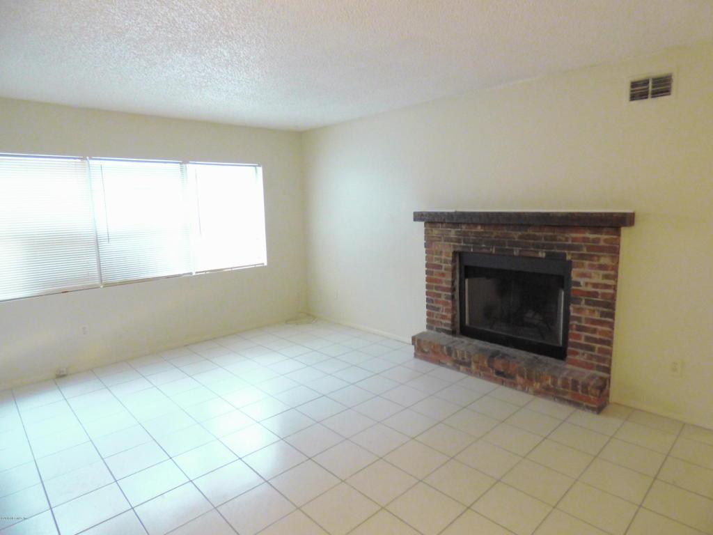 1245 Begonia St - Photo 1