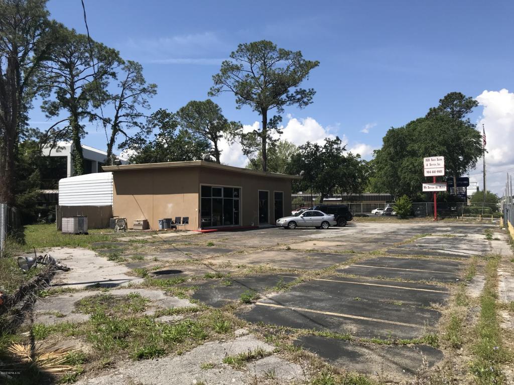 3750 Beach Blvd - Photo 1