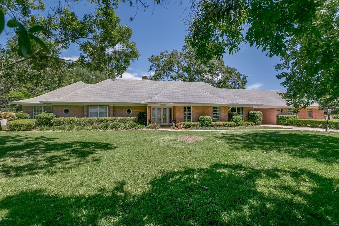 8165 Hollyridge Rd - Photo 1