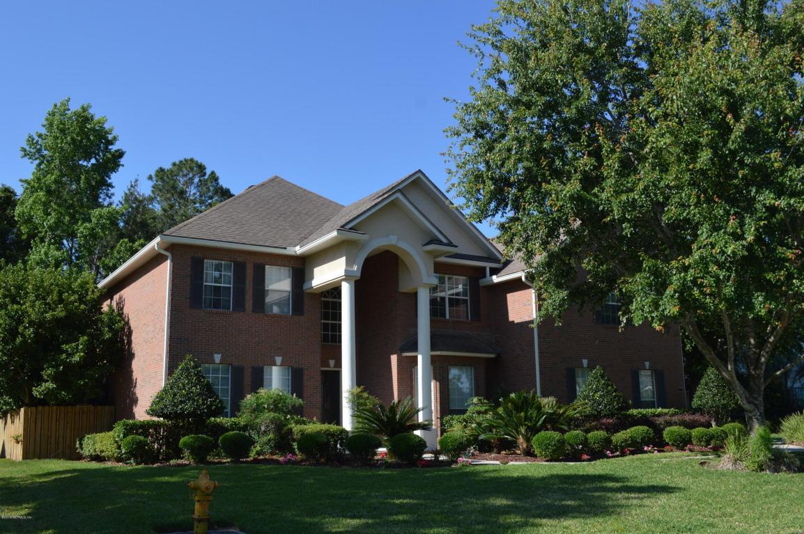 733 Peppervine Ave - Photo 1