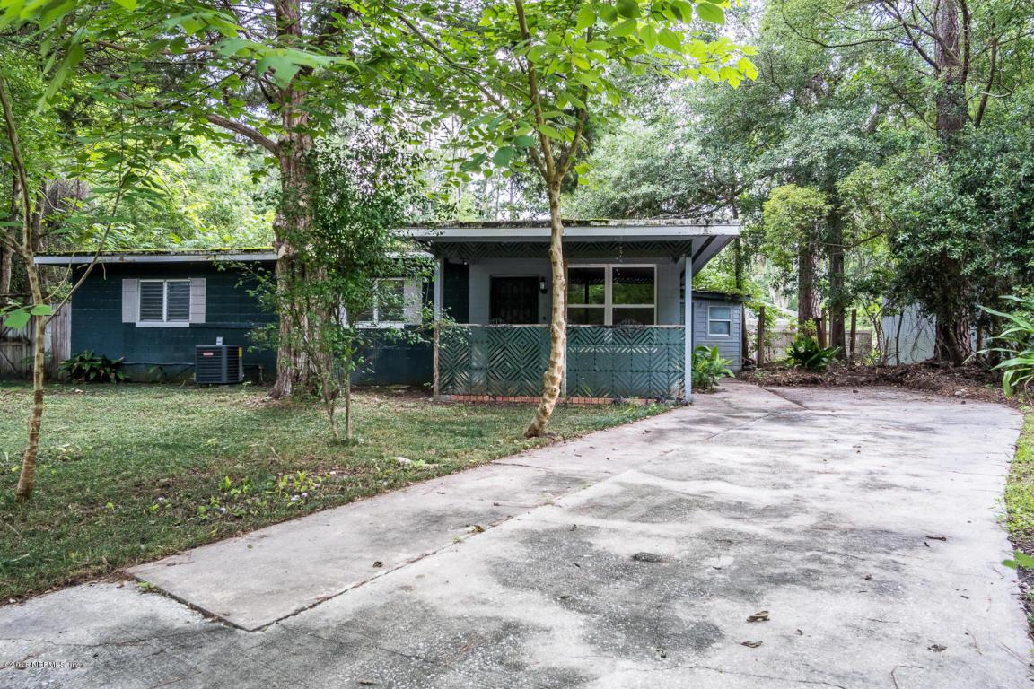 321 Myrtle St - Photo 1