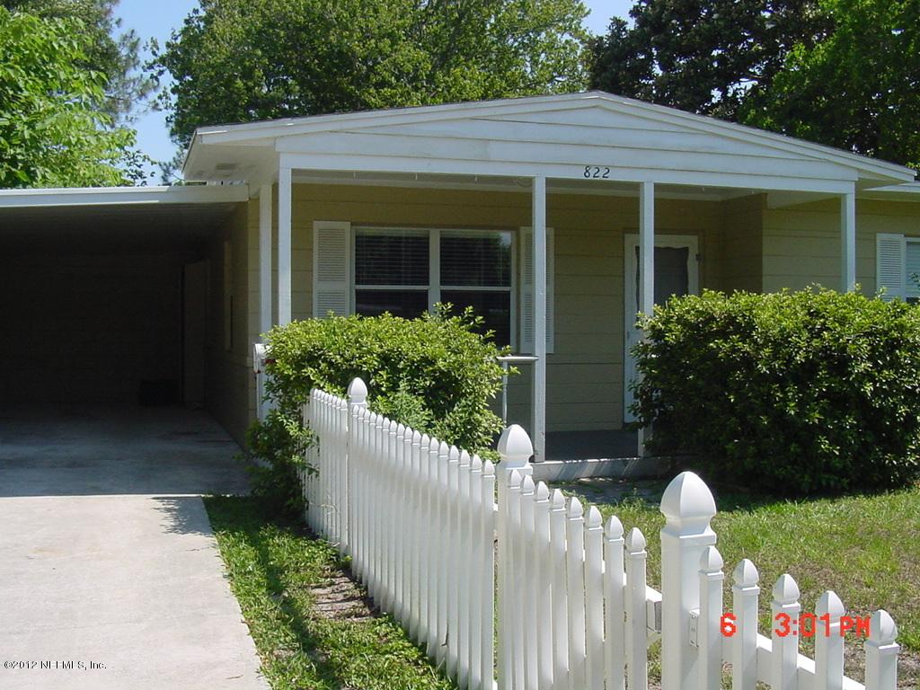 822 7TH Ave - Photo 1