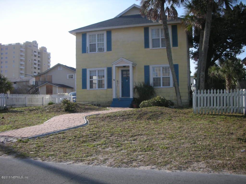 122 10TH Ave - Photo 1