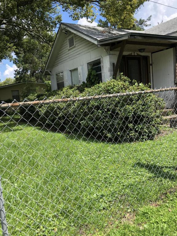 5617 Cleveland Rd - Photo 1