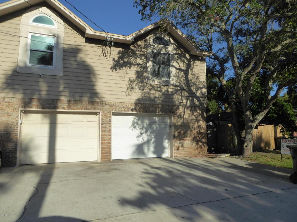 176 Coast Dr - Photo 1