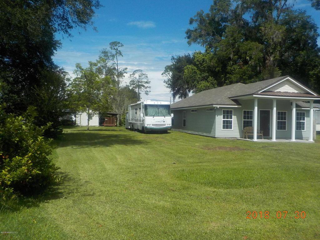 9872 Clinton Ave - Photo 1