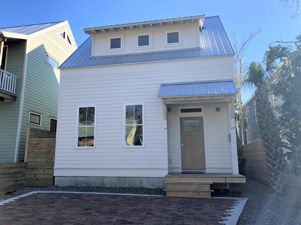 123 Moore St - Photo 1