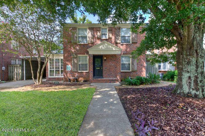1710 Flagler Ave - Photo 1