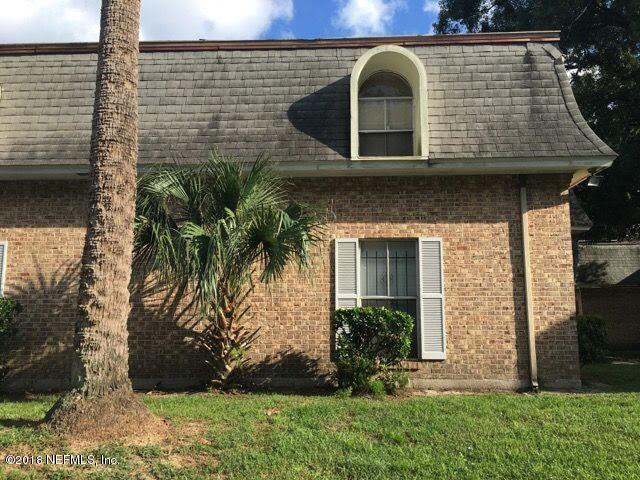 7201 Arlington Expressway - Photo 1