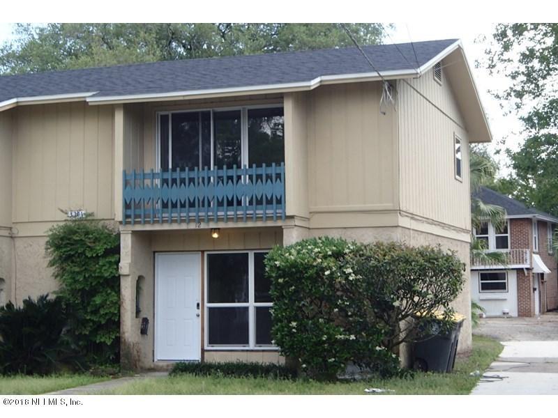 1204 Belmont Ter - Photo 1