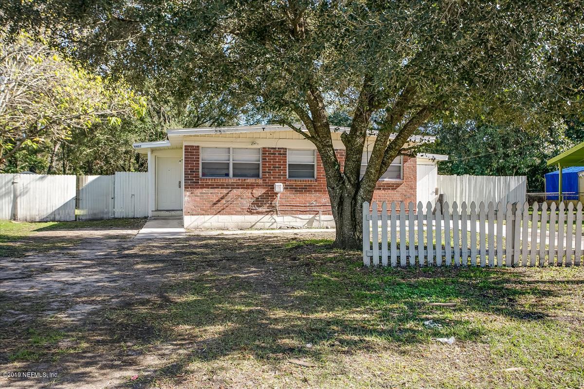 4407 Melvin Cir - Photo 1