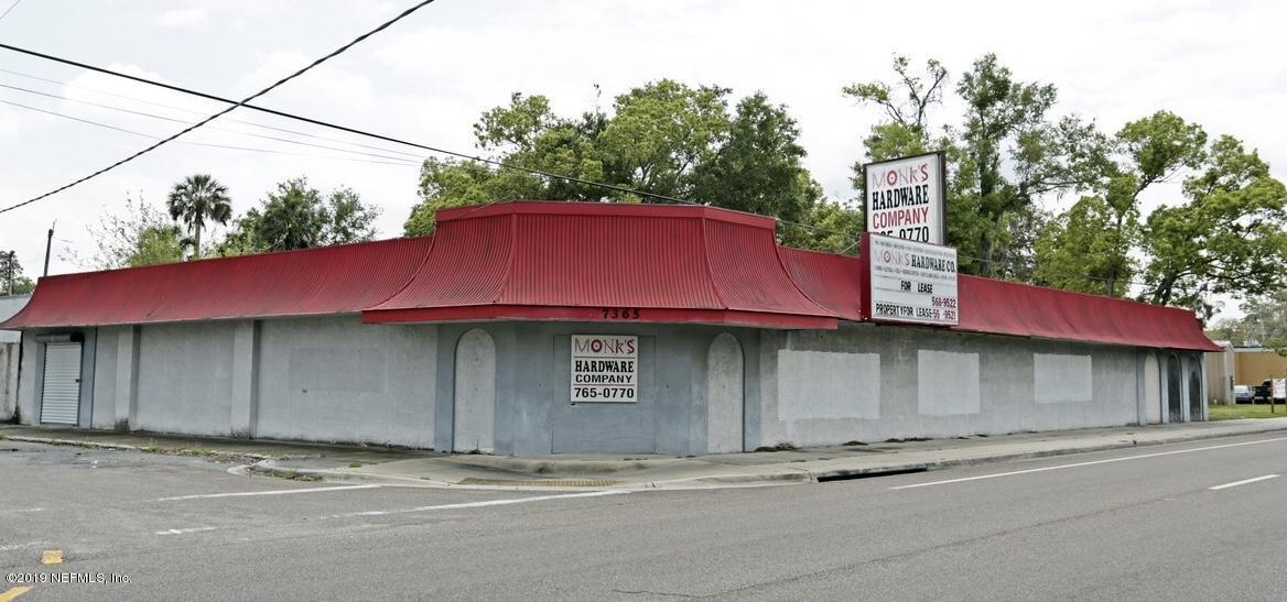 7365 Main St - Photo 1