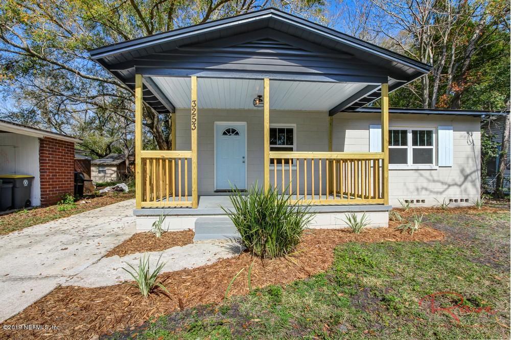 3253 Plum St - Photo 1