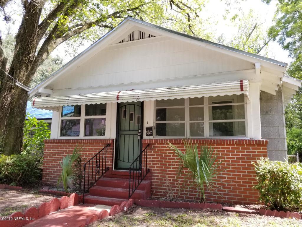 1346 23RD St - Photo 1