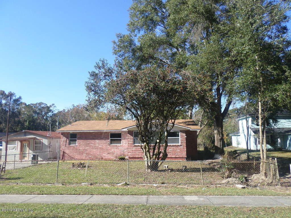 6334 Restlawn Dr - Photo 1