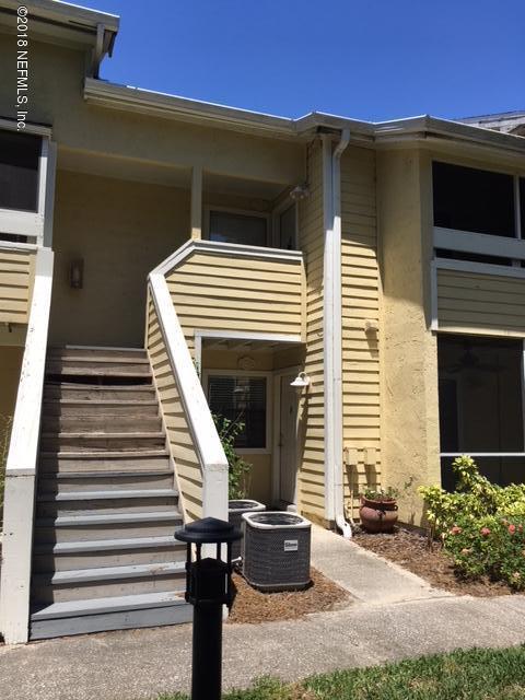 100 Fairway Park Blvd - Photo 1