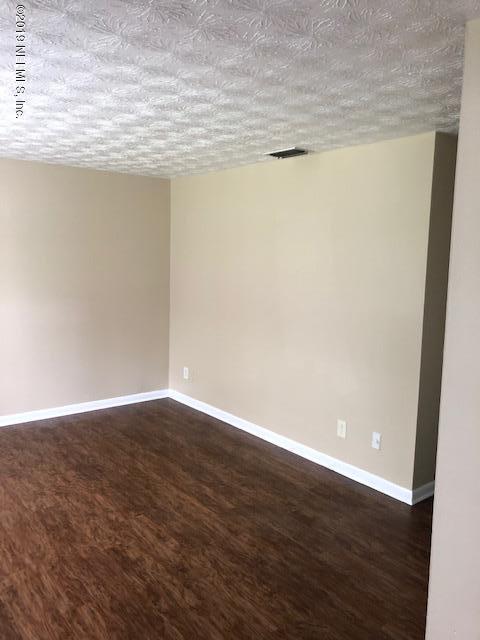 2949 Sunset St - Photo 1