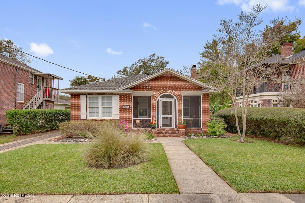 1724 Flagler Ave - Photo 1